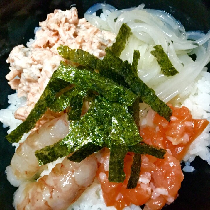 サーモンの海鮮丼